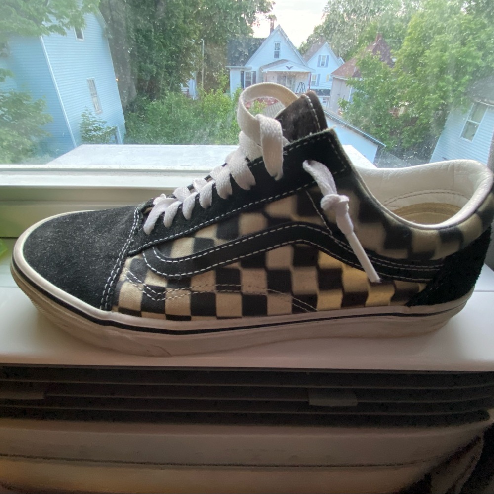 SIZE 9 old skool faded checker vans